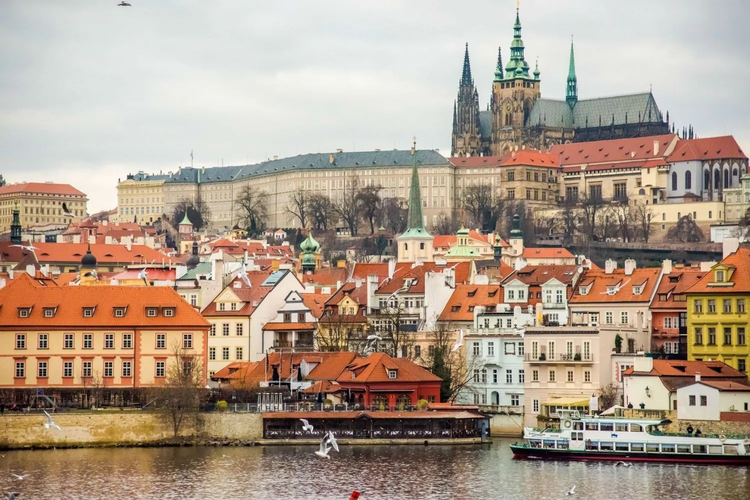 Ảnh 1 - lịch trình khám phá Prague, CZ - Tripical | Travel planner App