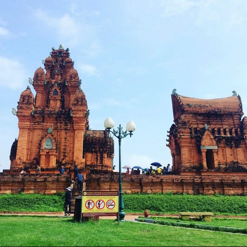Ảnh chính Trip số 2 - lịch trình 1 ngày ghé thăm làng văn hoá các dân tộc Việt Nam ngay tại thủ đô Hà Nội